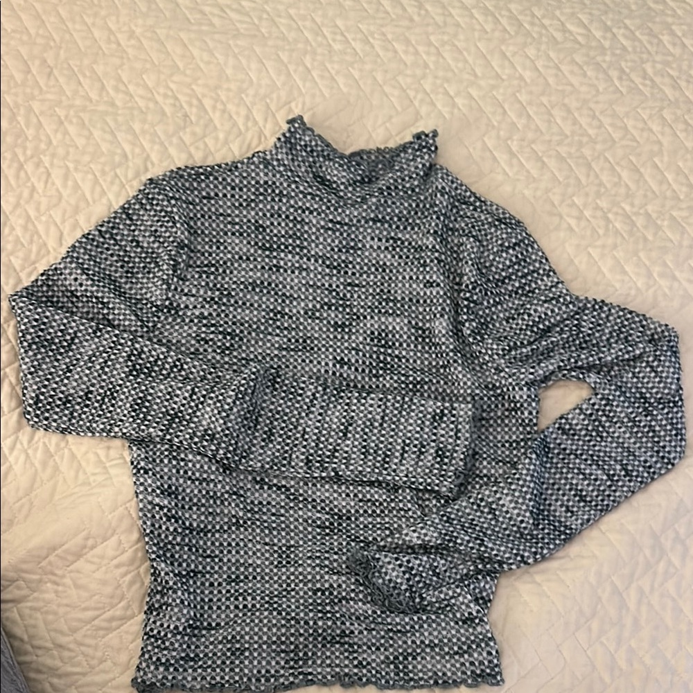 Stylish Gray Women's Sweater